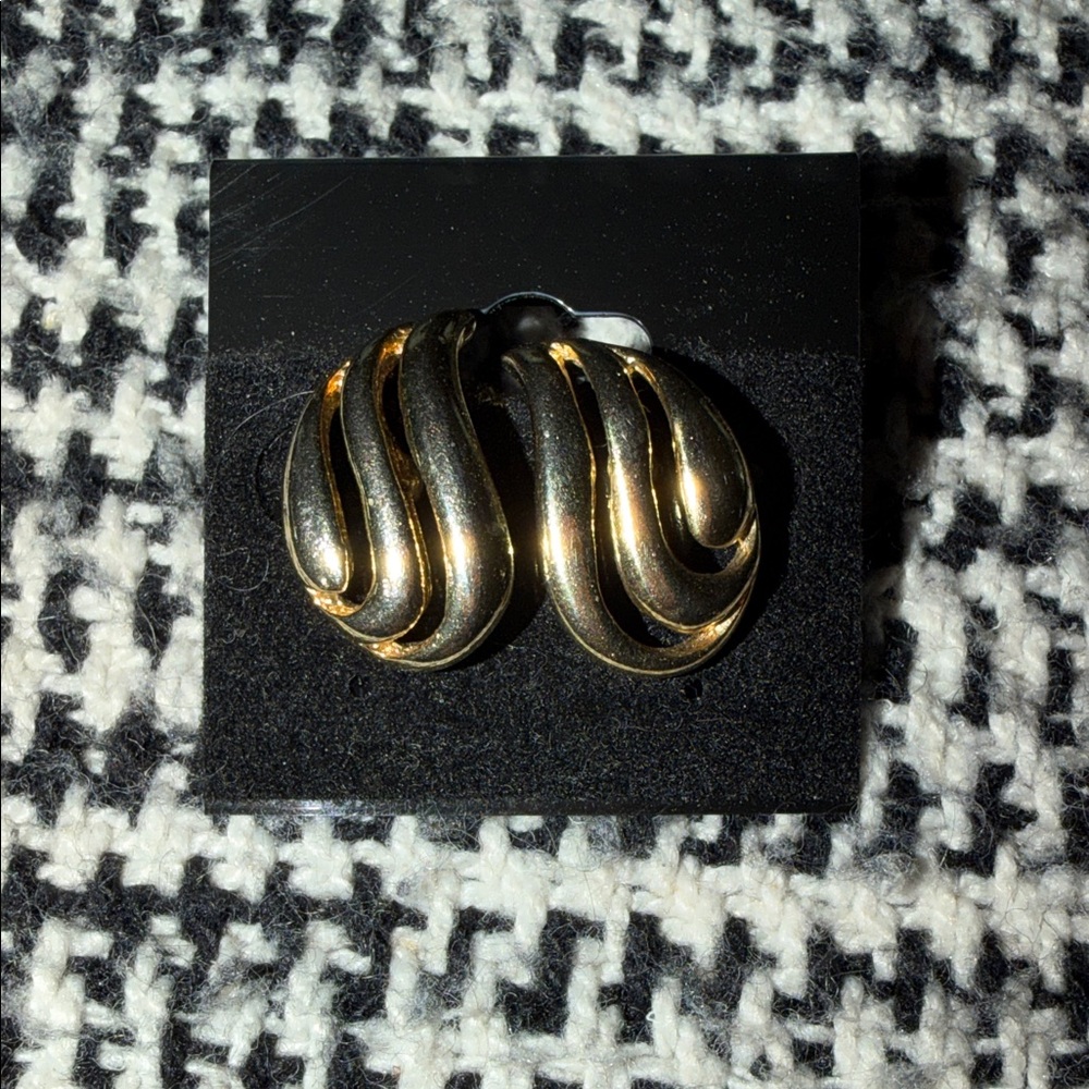 Chic Gold-Tone Wave Earrings